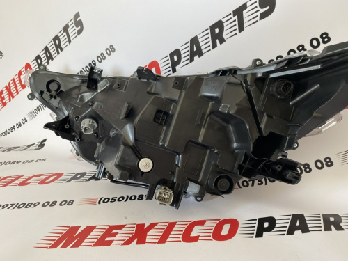 Фара правая (комплектация LE) Toyota RAV4 2019-2021 (81110-0R140), аналог