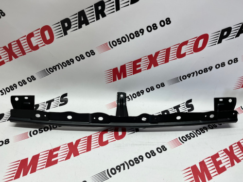 Кріплення переднього бампера центр Mitsubishi ASX 2013-2019 (6400C966), аналог