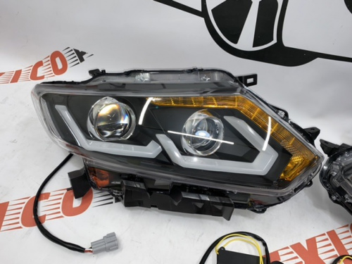 Фары комплект тюнинг  Nissan X-Trail(Rogue) 2014-2016, аналог