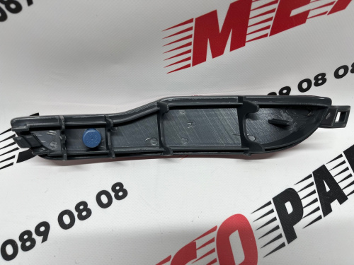 Катафот заднього бампера правий Jeep Cherokee 2014-2018 ( 68105144AC), аналог