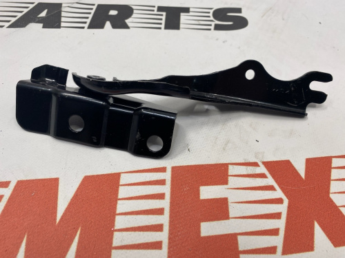 Петля капота ліва Mazda CX5 2012-2016 (KD5352420A ), аналог
