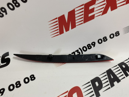 Катафот заднього бампера лівий Tesla Model Y 2020-2024 (149581700C), аналог