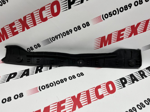 Пильник переднього правого крила  Mazda 3 2019-2021 (BDTS56915), аналог