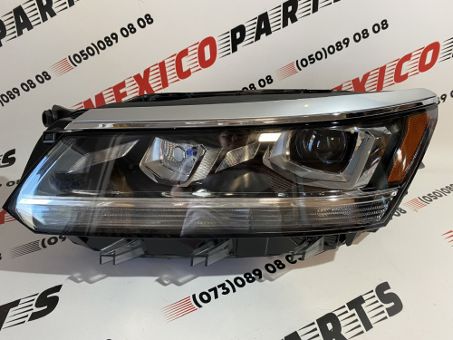 Фара ксенон с лампочкой левая и правая комплект Volkswagen Passat B8 2016-2018 (561941773A), аналог