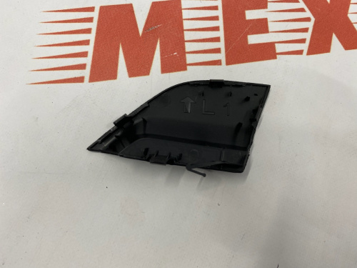 Заглушка переднього бампера ліва  USA Toyota RAV-4 2016-2018 (53286-0R080), аналог