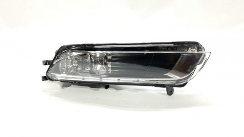 Противотуманная фара правая Volkswagen Passat CC 2013-2018 (3C8941700), аналог