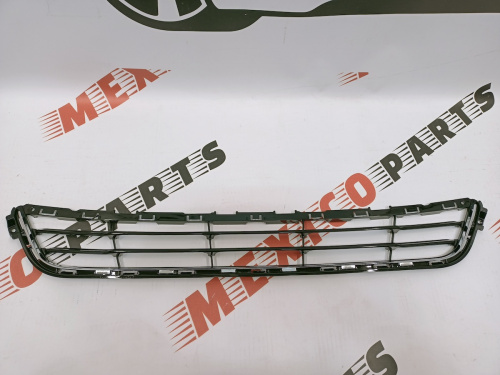 Решётка бампера Ford Fusion 2013-2016 (DS7Z-17K945-AB), аналог