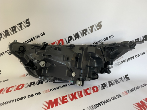 Фара права комплектація LE Toyota RAV4 2019-2021 (81110-0R140), аналог