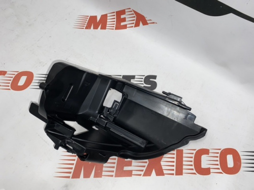 Кріплення передньої фари ліве AUDI Q7 2010-2015 (4L0941613B), аналог