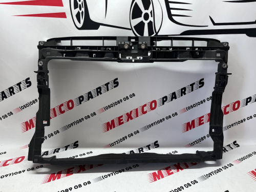 Панель радиатора Volkswagen Golf 7 (5G0805588Q), аналог