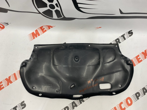 Обшивка кришки багажника  Mazda 3 2013-2018 (BHN1688W1A ), аналог