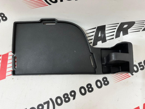 Заглушка (крепление) переднего бампера левая Chevrolet Cruze  2009-2015 (96981097), аналог