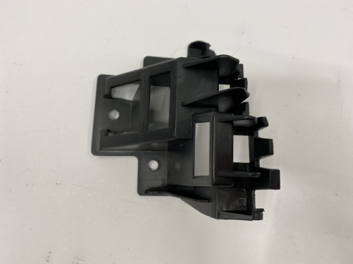 Крепление заднего фонаря левое Volkswagen Jetta 2011-2015 (5C6807393A), аналог
