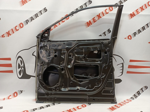 Двері передні праві Toyota Highlander 2014-2019 (67001-0E110), аналог