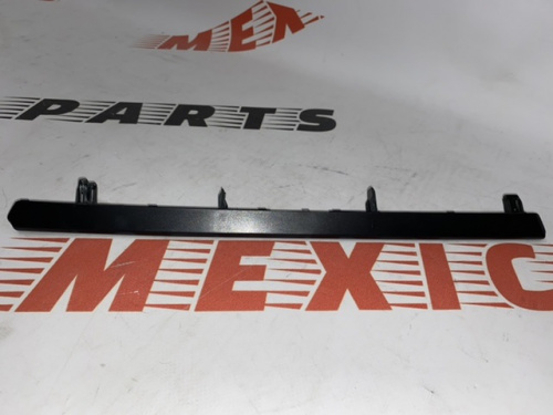 Накладка (губа) заднього бампера права Toyota Camry 2018-2020 (52723-06010), аналог