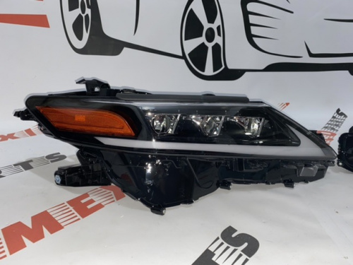 Фари тюнинг на 3 лінзи комплект Toyota Camry 2018-2020 (81150-06C40T), аналог