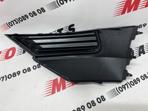 Заглушка противотуманной фары правая USA Volkswagen Tiguan 2017-2020 (5NN853212D9B9), аналог