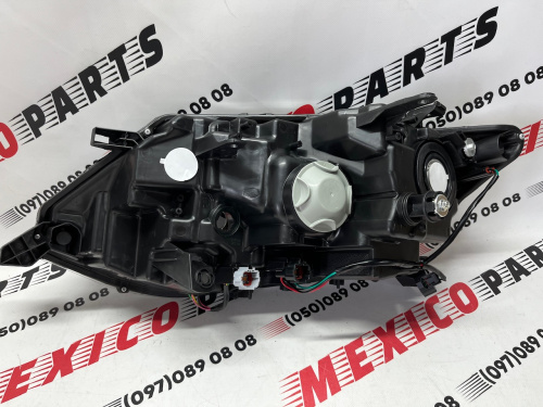 Фара права галоген з жовтим катафотом USA Nissan X-Trail(Rogue) 2017-2020 (260106FL0A), аналог