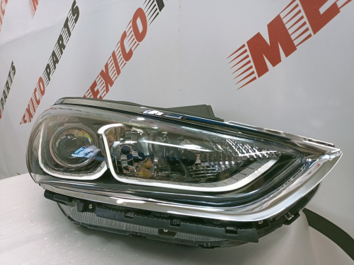 Фара галоген правая Hyundai Sonata 2018-2020 (92101-C2600), аналог