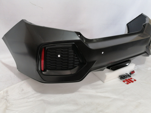 Бампер задній комплектація спорт Honda Civic 2016-2020 (04711-TGG-A00ZZ), аналог
