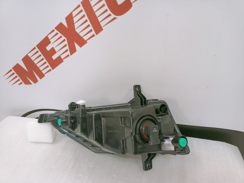 Противотуманная фара правая Volkswagen Jetta 2019-2020 (5GM941662A), аналог