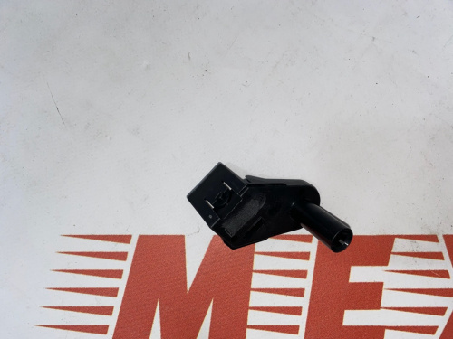 Кронштейн крепленния радиатора верх 1,6/2,5 Ford Escape(Kuga) 2013- 2018 ( 1713094 ), аналог