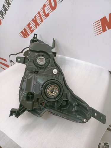 Фара правая USA Nissan Altima 2019-2021 (26010-6CA0A), аналог