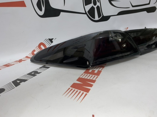 Комплект задніх ліхтарів тюнинг 1 Toyota Camry 2018-2021 (81560-06730T), аналог