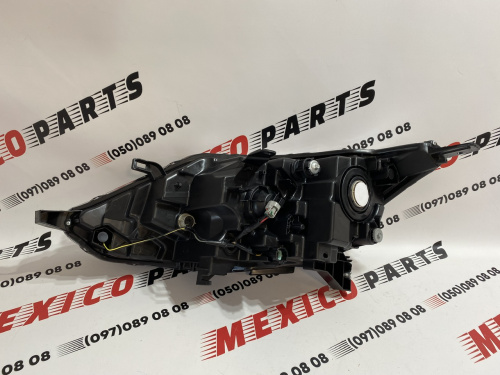 Фара права USA Nissan Rogue Sport 2014-2018 (26060-6MA5A), аналог