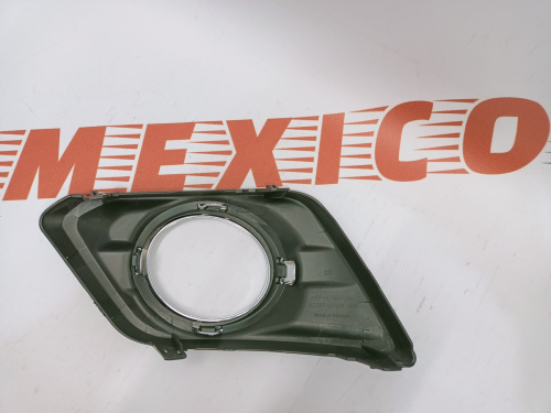 Рамка  противотуманной фары правая Nissan X-Trail(Rogue) 2014-2016 (62256-4BA0B), аналог