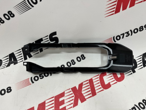 Крепление решетки радиатора левое Ford Maverick 2022-2024 (NZ6Z8B026B), аналог