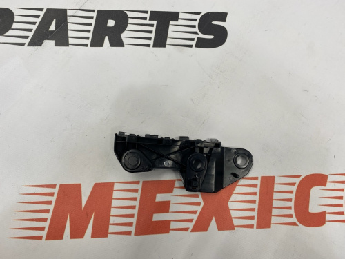 Кріплення переднього бампера праве маленьке  Mazda CX-5 2011-2016 (KD45500T1C), аналог