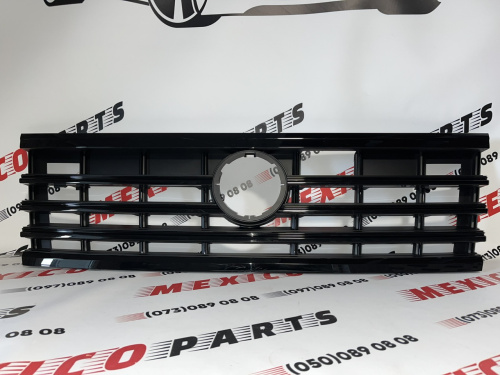 Решетка радиатора R-LINE Volkswagen Touareg 2019 - (760853651J ), аналог