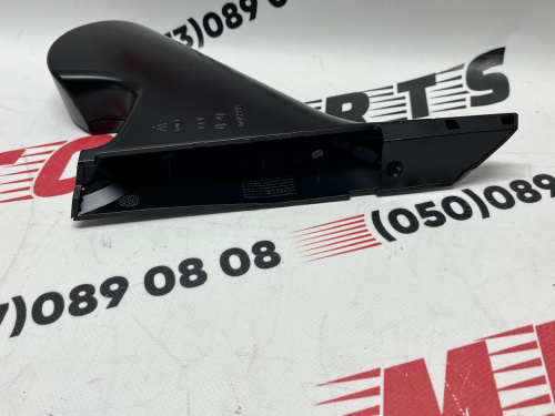 Накладка дзеркала права низ Tesla Model Y 2020-2024 (8202208), аналог