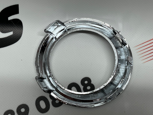 Хром протитуманної фари права Mazda 3 2013-2015 (BJE150C12), аналог