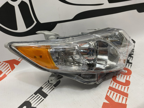 Фара права біла USA Toyota Camry 2012-2014 (81110-06470), аналог