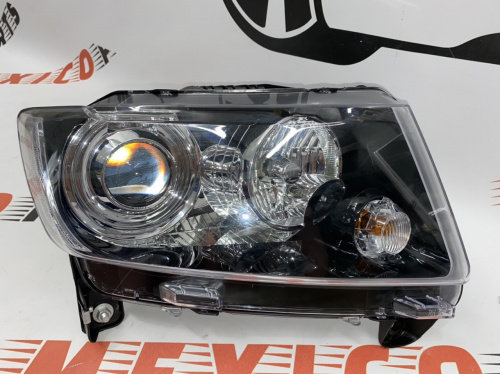 Фара правая черная галоген Jeep Compass 2011-2016 (68185340AB), аналог