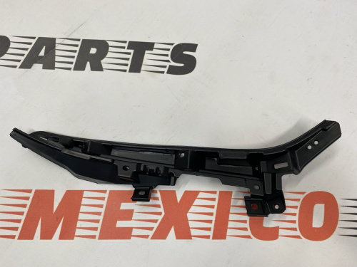 Кріплення бампер-фара праве Mazda 6 2019- 2022(GSH750151), аналог