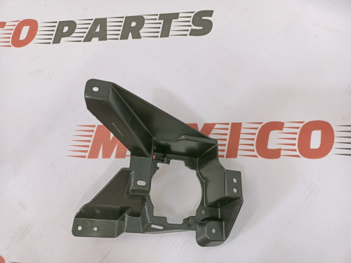 Крепление противотуманной фары левое Ford Fusion 2013-2016 (DS7Z-15266-B), аналог