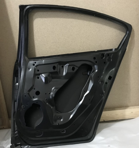 Двері задні праві Chevrolet Cruze 2008-2015 ( 95987764), аналог