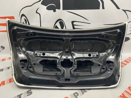 Кришка багажника USA Toyota Camry 2015-2017 (6440106A40), аналог