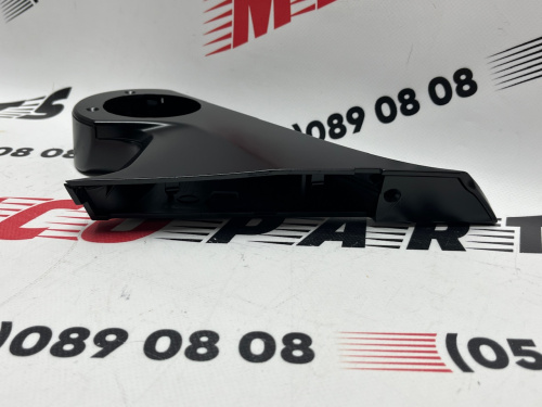 Накладка дзеркала ліва низ Tesla Model Y 2020-2024 (8202108), аналог