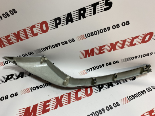Накладка решітки радіатора ліва чорна Mazda CX-5 2022- (KSD4507K0), аналог
