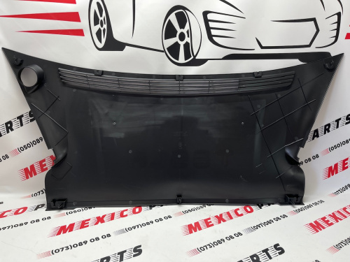 Накладка переднего багажника Tesla Model S 2012-2020 (1060481-00-C), аналог