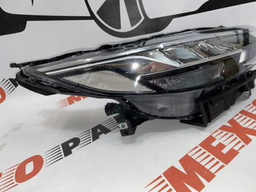 Фара правая LED с белым катафотом Nissan Sentra 2019- (260106LB5A), аналог