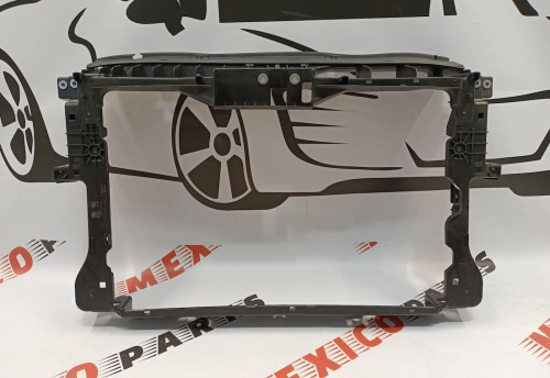 Панель радіатора Volkswagen Tiguan 2013-2016 (5N0805588F), аналог