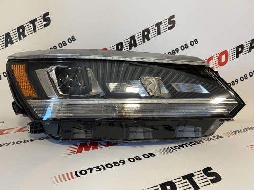 Фара  ксенон с лампочкой  правая и левая комплект Volkswagen Passat B8 2016-2018 (561941774A), аналог
