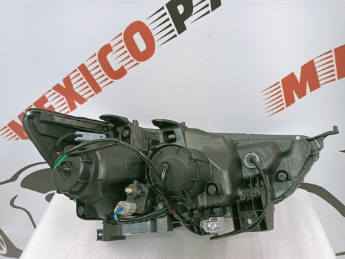Фара ліва галоген Mitsubishi  ASX 2016-2019 (8301B591), аналог