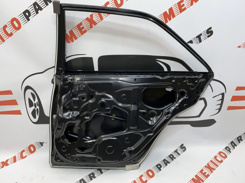 Двері задні праві Toyota Camry 2012-2014 (67003-06150), аналог