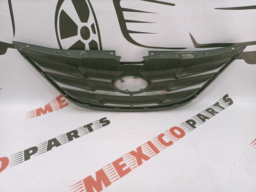 Решетка радиатора черная Hyundai Sonata 2012-2014 (86350-3S000), аналог